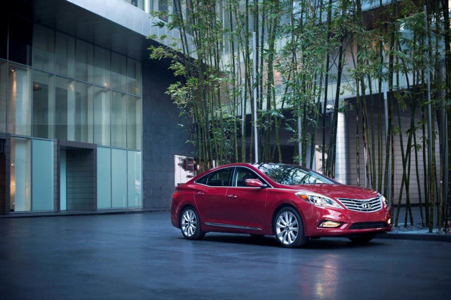  Hyundai Azera 2012 года  (фото 100 из 103)